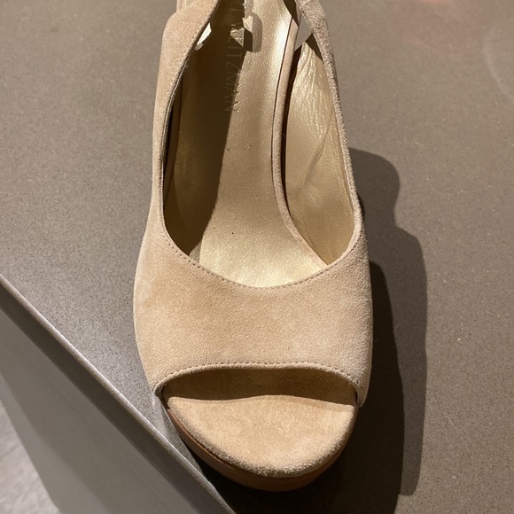 Nude Stuart Weitzman Slingback Heels - Picture 3 of 5
